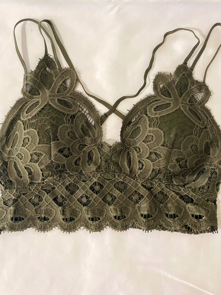 NWT Olive Lace Scalloped Bralette